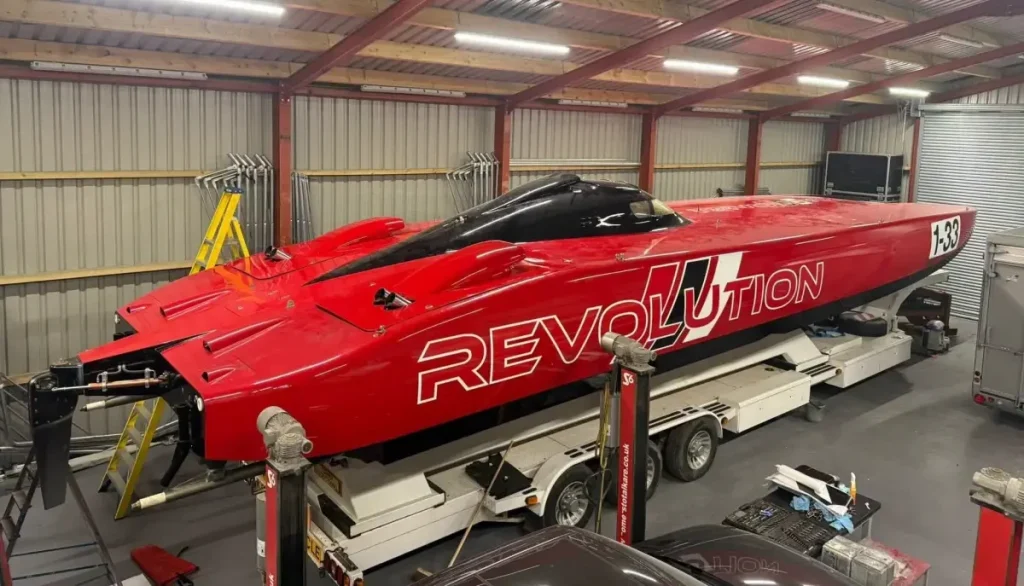 Multi Offshore World Champion Jennings joins the Revolution Multi Offshore World Champion Jennings joins the Revolution