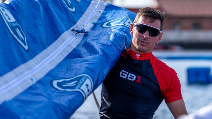 Ac40 Teams Weigh-In For Pr2 Naples