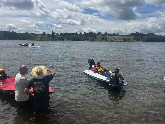 Lake Karapiro during powerboating event. // Photo credit: Kirsten Thomas