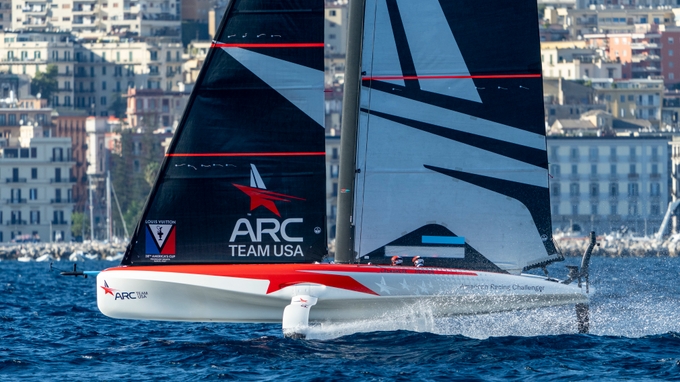 Arc Team Usa Score First But Luna Rossa 1 Shine To Lead Overnight