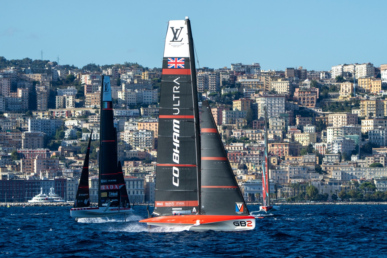 Arc Team Usa Score First But Luna Rossa 1 Shine To Lead Overnight