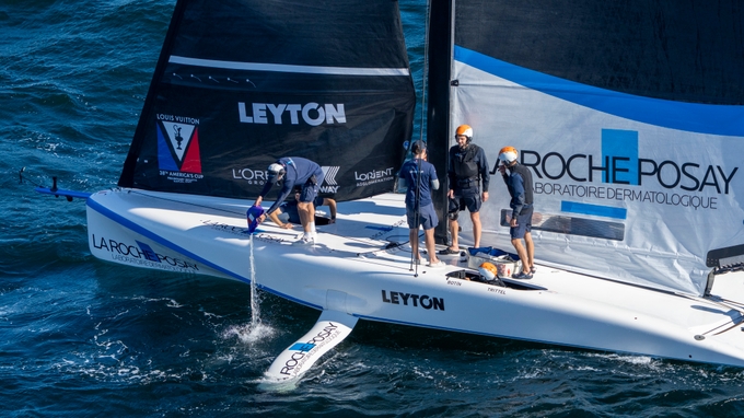 Intriguing And Outstanding Racing On The Bay Of Naples