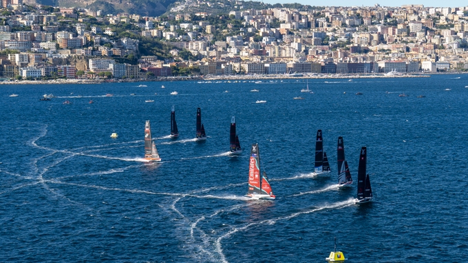 Intriguing And Outstanding Racing On The Bay Of Naples
