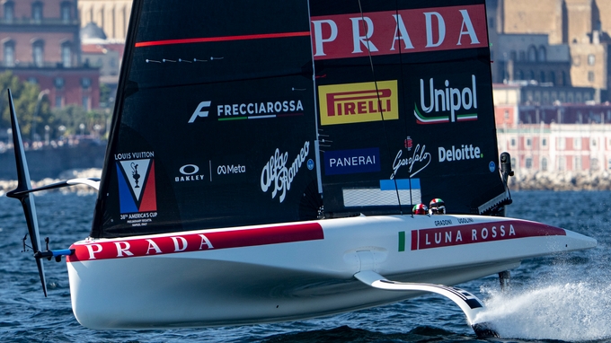 Luna Rossa Score An Outstanding Statement Win In Naples