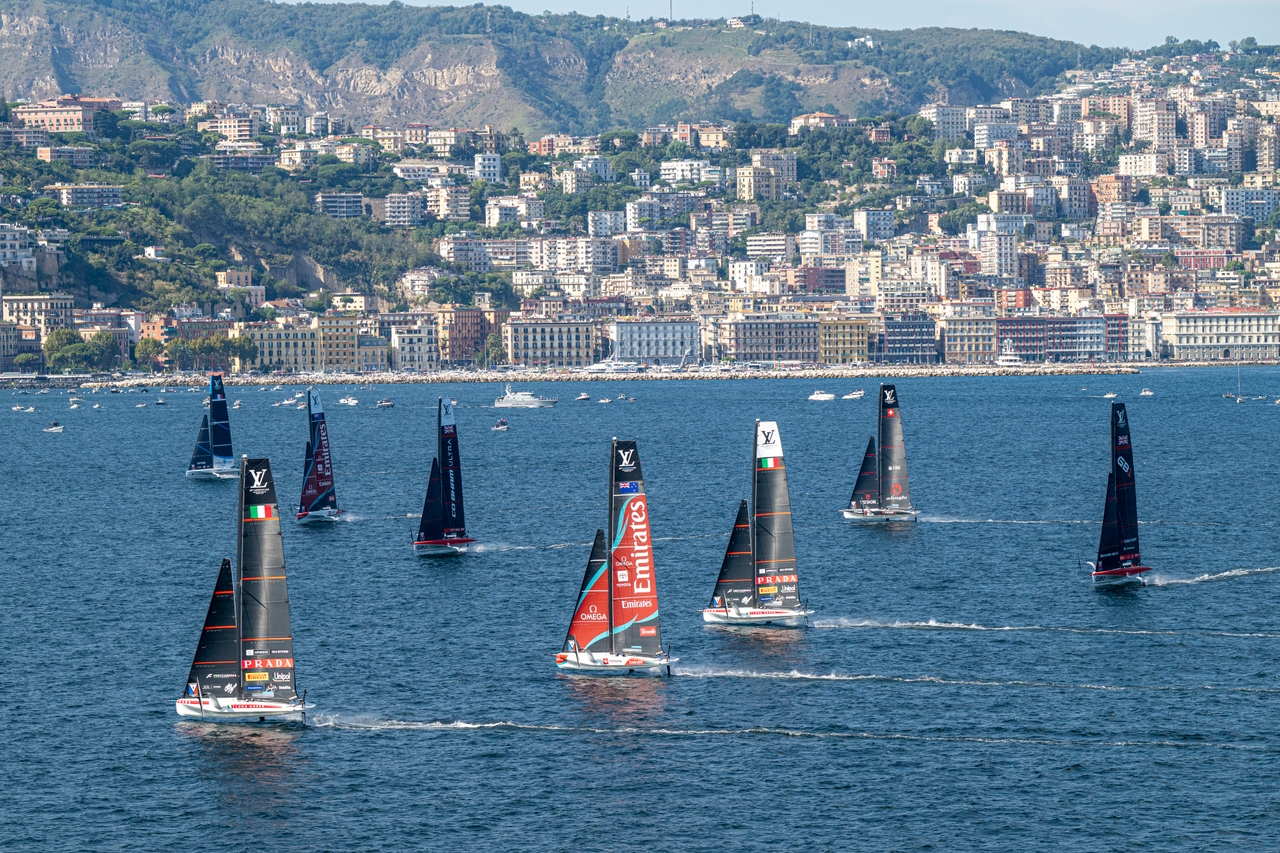 Luna Rossa Score An Outstanding Statement Win In Naples