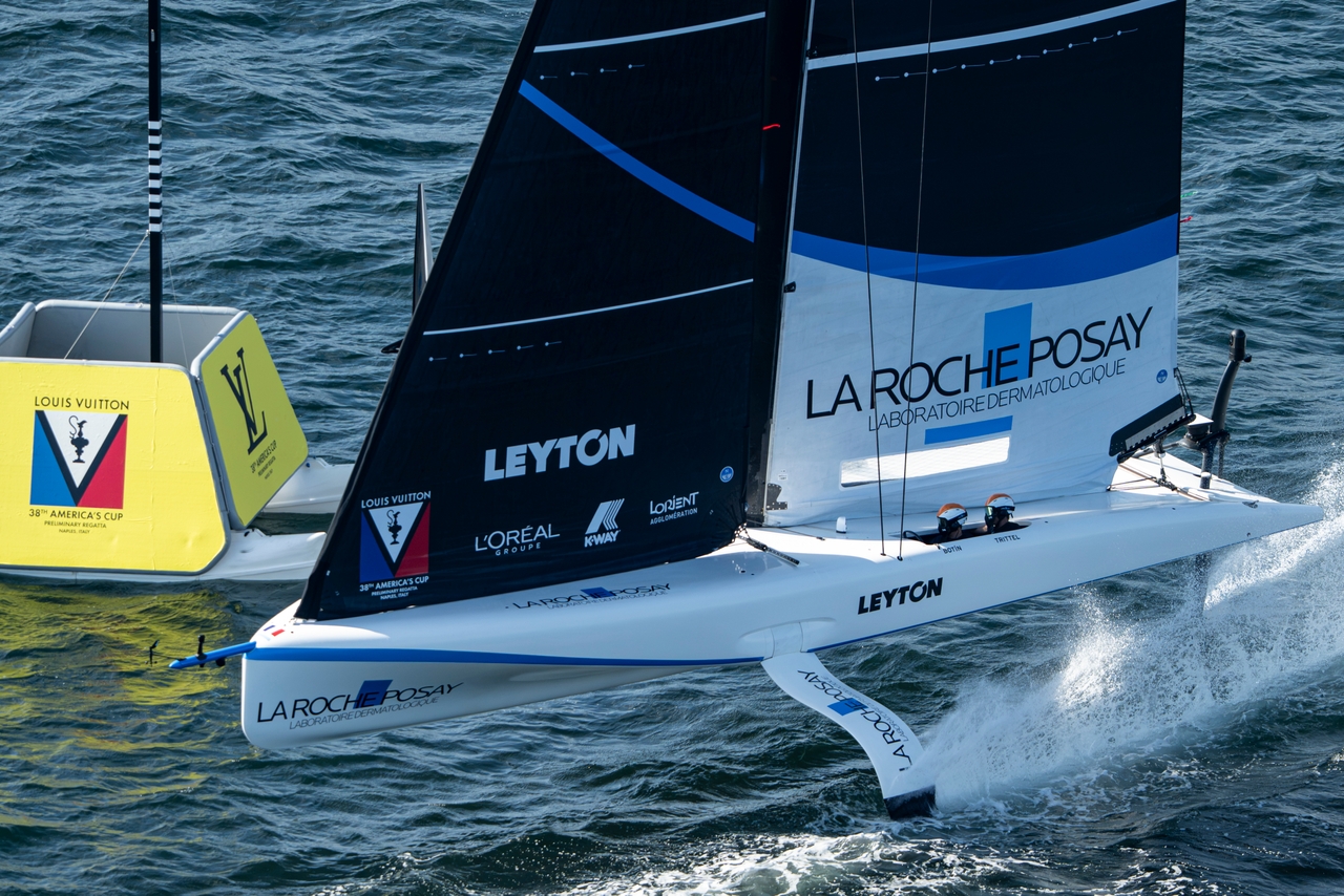 Luna Rossa Score An Outstanding Statement Win In Naples