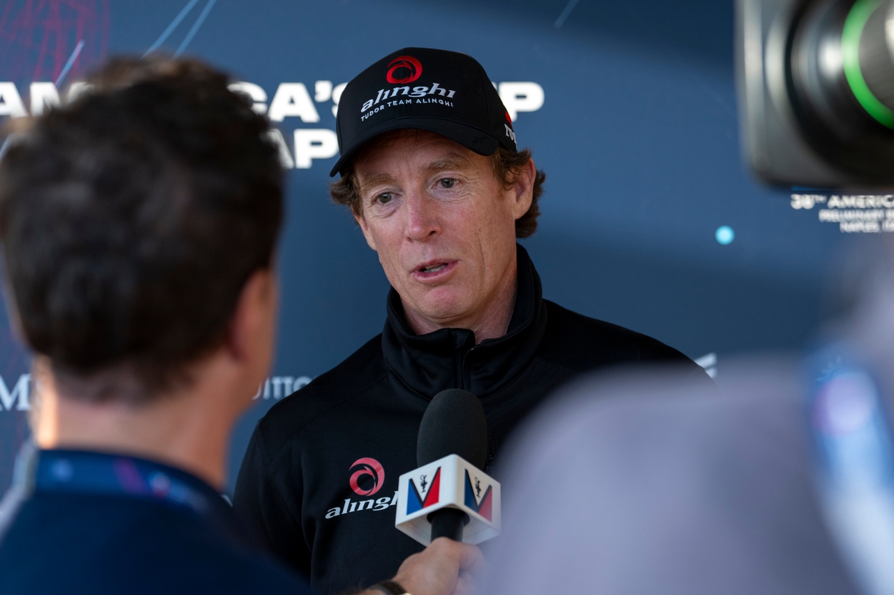 Luna Rossa Score An Outstanding Statement Win In Naples