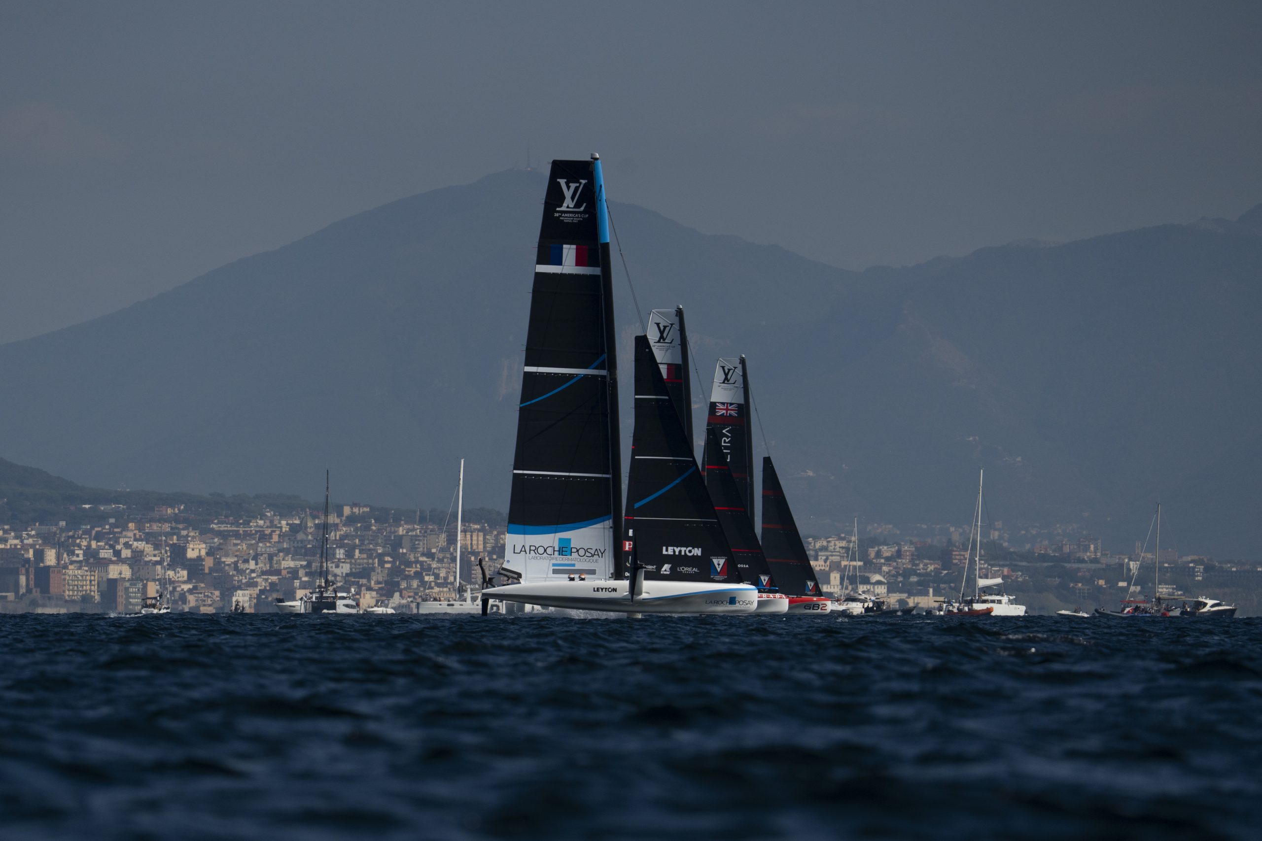 La Roche-Posay Racing Team Takes Third In Naples After Two Race Wins And Despite Two Capsizes