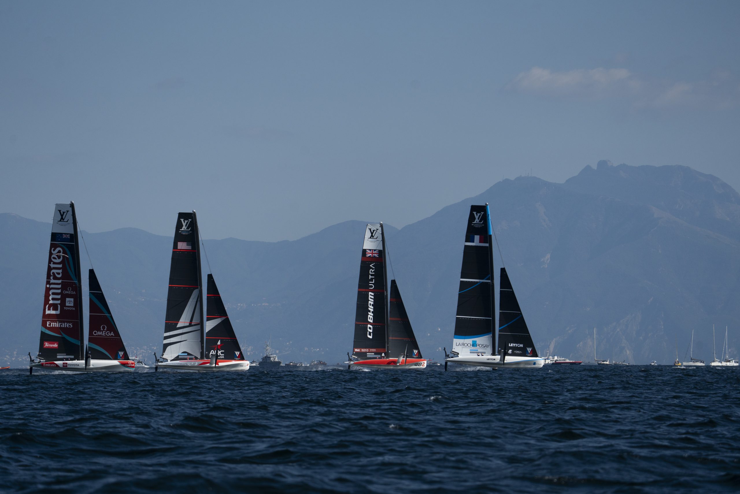 La Roche-Posay Racing Team Takes Third In Naples After Two Race Wins And Despite Two Capsizes
