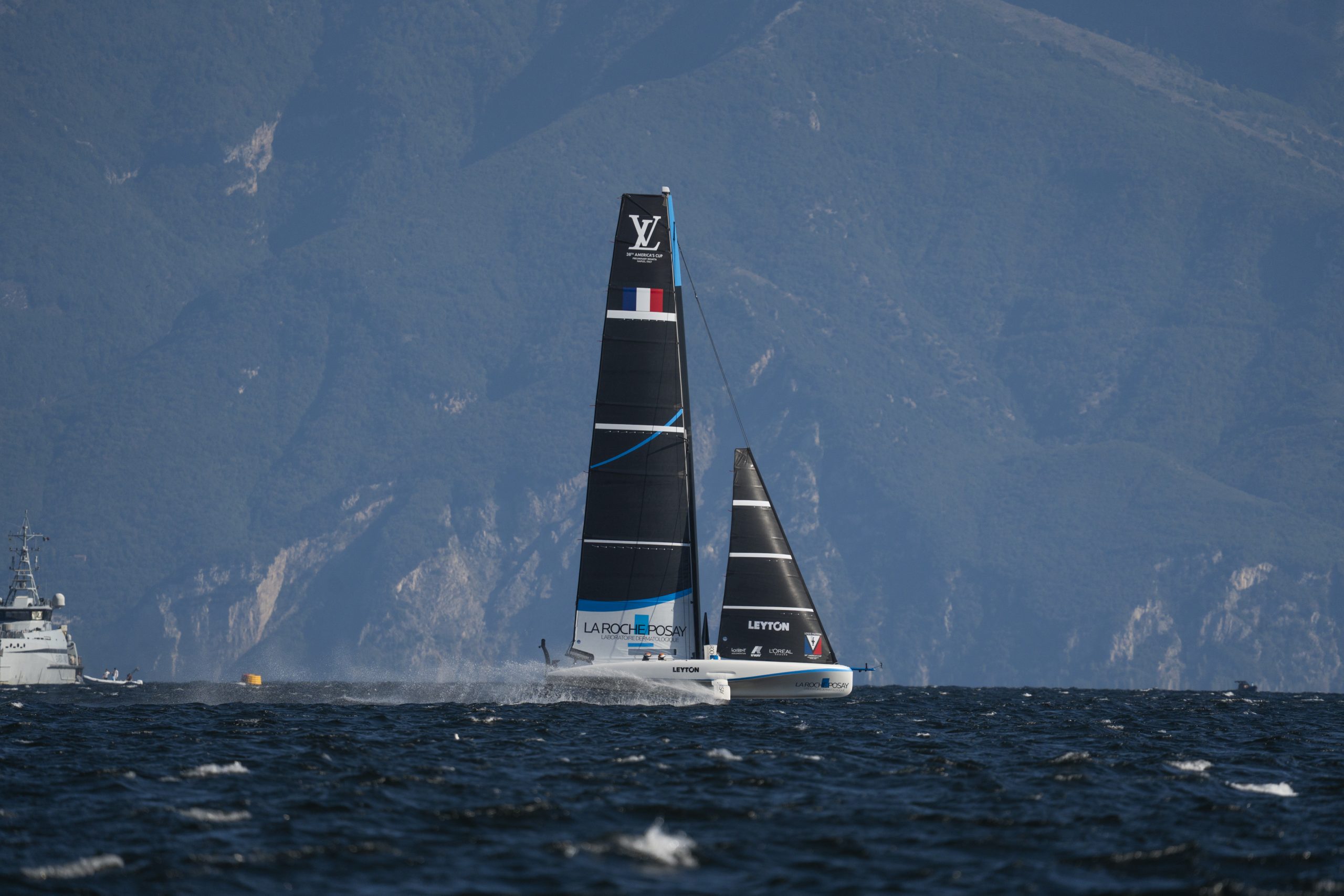 La Roche-Posay Racing Team Takes Third In Naples After Two Race Wins And Despite Two Capsizes