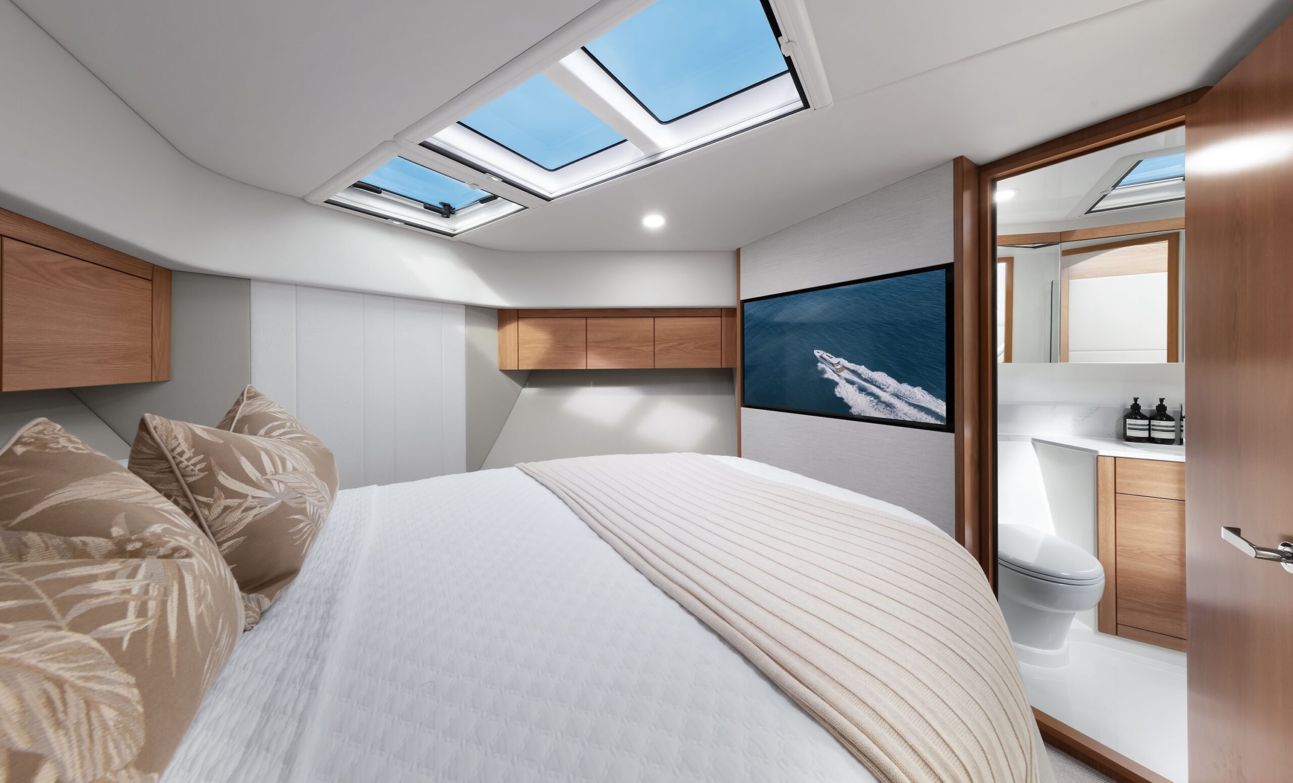 MARITIMO’S S50 MOTOR YACHT AMERICAS LAUNCH AT FLIBS