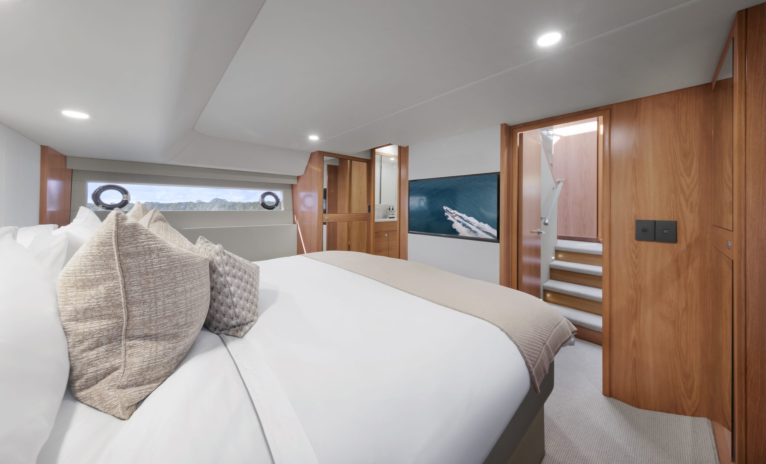 MARITIMO’S S50 MOTOR YACHT AMERICAS LAUNCH AT FLIBS