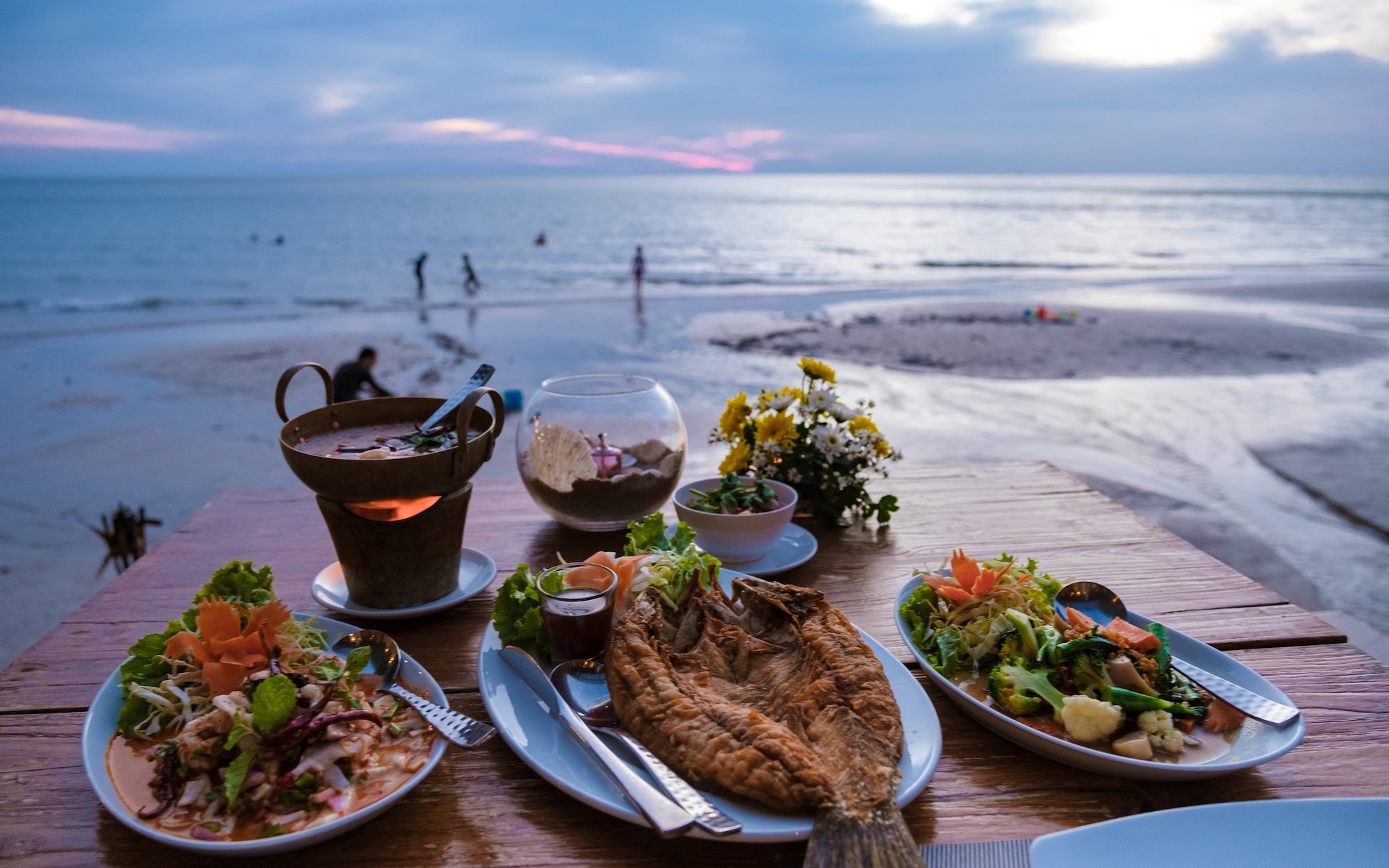 Maritimo Boating Destinations | Exploring Thailand’s Koh Lanta, Koh Samui and Koh Tao by Luxury Motor Yacht