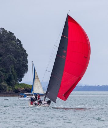 Georgia One just after the start in the 2026 Roy McDell Memorial Cup.