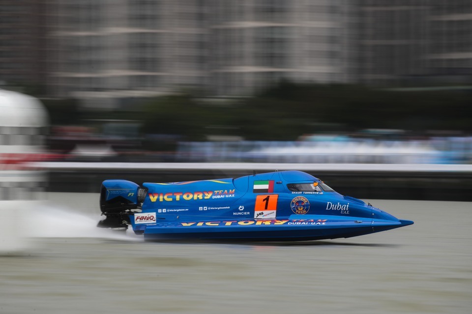 Dream start in shanghai for victory team as weckstrom and torrente win respective sprint races