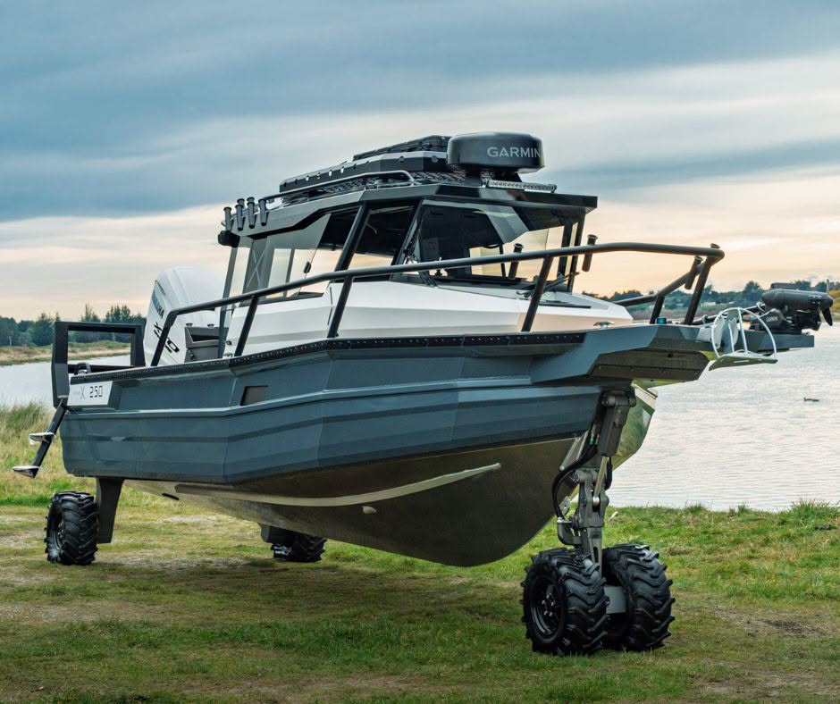 StabiX launches first amphibious 250UCC walkaround