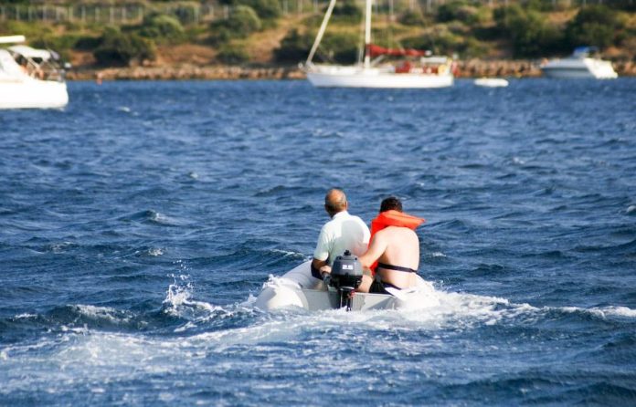 New lifejacket law takes effect across New Zealand for recreational craft six metres or less