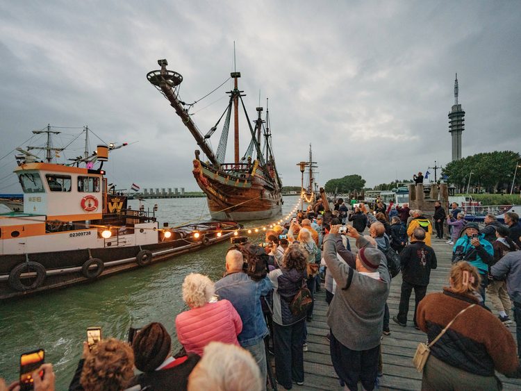 The replica Batavia is placed in a cradle for transport to Lelystad. Photo credit - Aalst Fotografie.